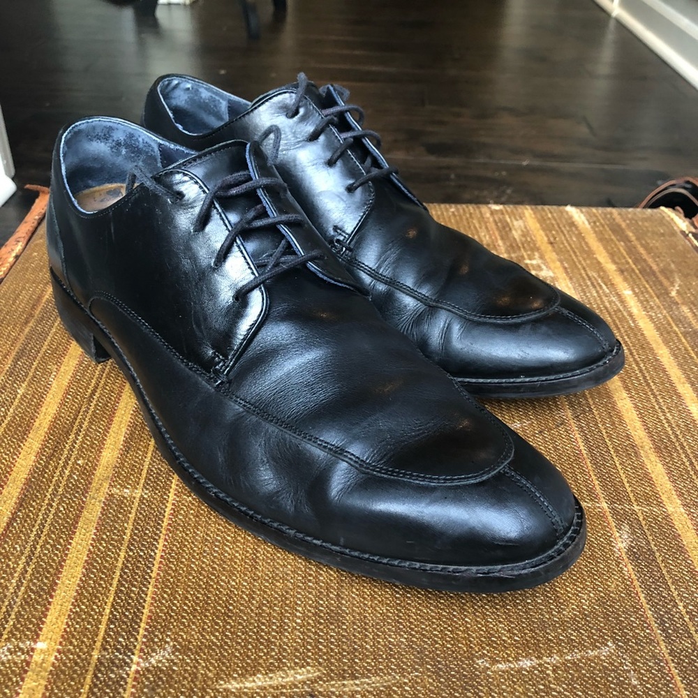 Cole Haan Black leather dress shoes sz 9 1/2